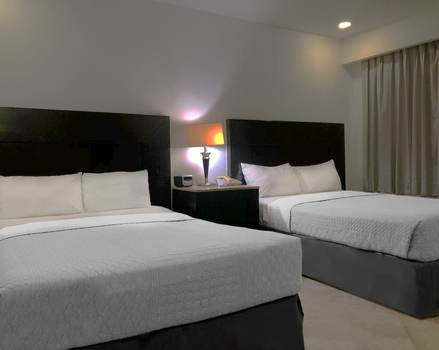 Wyndham Garden Los Mochis Plaza Inn Eksteriør billede