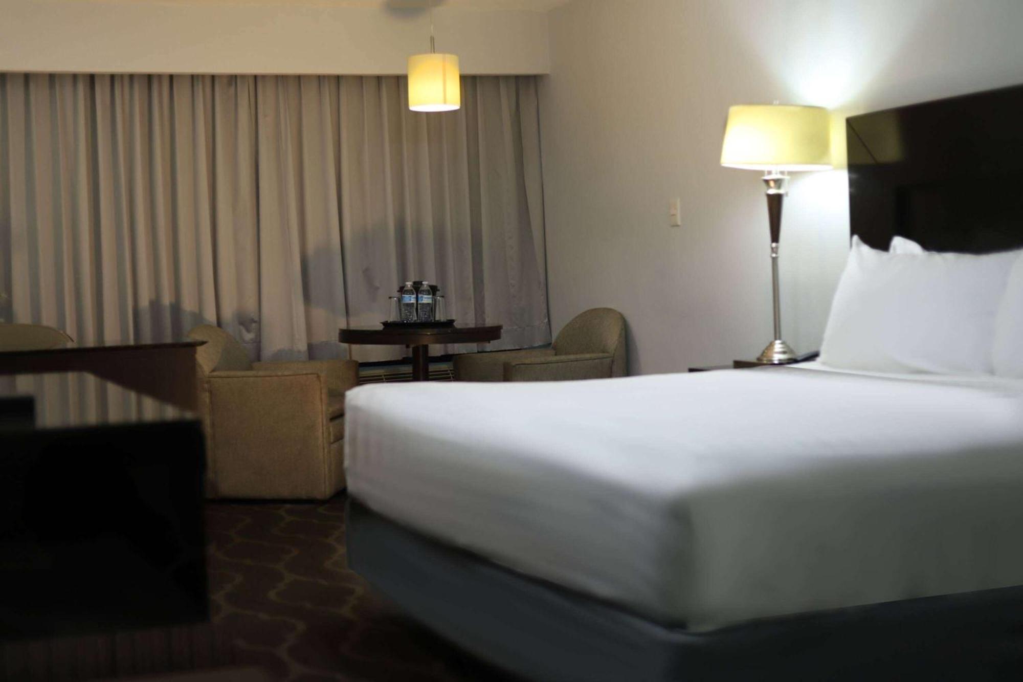 Wyndham Garden Los Mochis Plaza Inn Eksteriør billede