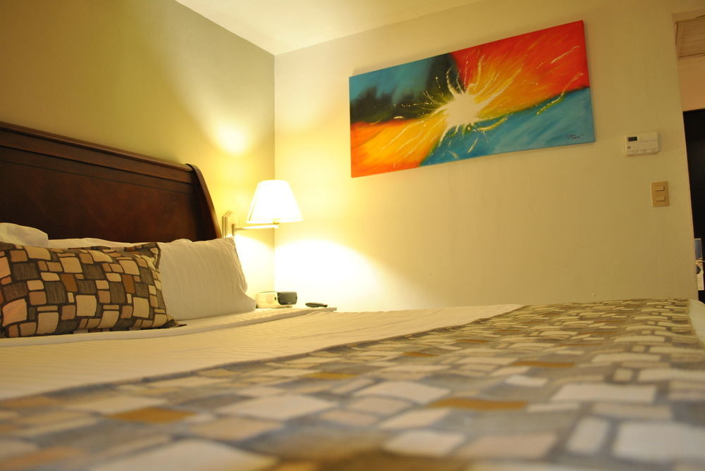 Wyndham Garden Los Mochis Plaza Inn Eksteriør billede